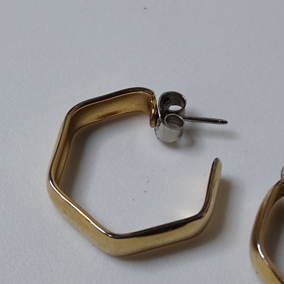Vintage Pentagon Metal Hoop Earrings - Picture 11 of 15